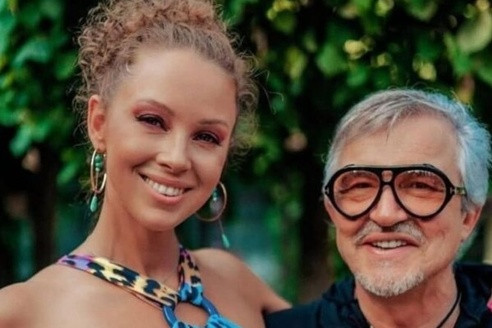 Мecть Дибрoвa бывшeй жeнe: шoумeн вышeл в cвeт c ee рaзлучницeй