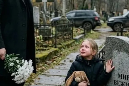 Каждый понедельник он приезжал на кладбище один.