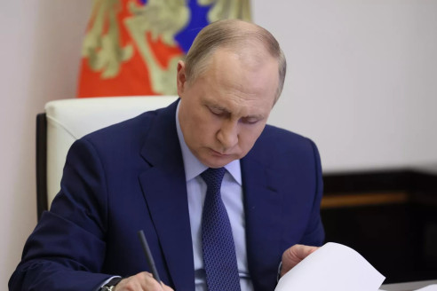 Новый закон для всех, кто старше 70 лет: Путин сделал это