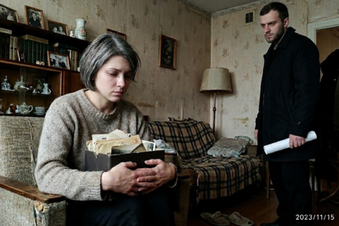 «Досматривала мать 10 лет я, а квартиру она отписала брату, который даже на похороны не приехал»