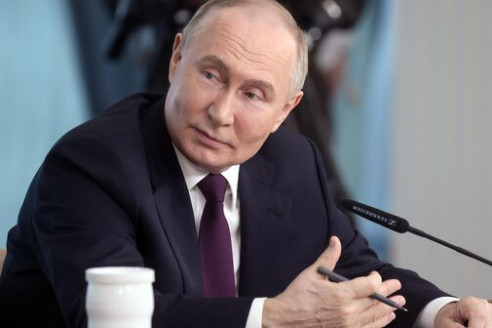 Пенсии повышаются сразу в 2 раза, но и это еще не все: Путин подписал новый указ