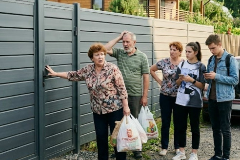 Родственники привыкли бесплатно отдыхать на моей даче каждое лето. В этом году их ждал сюрприз..