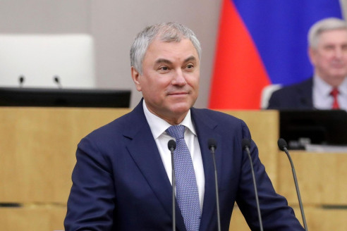 Теперь за переводами россиян будут следить по новым правилам: закон уже принят