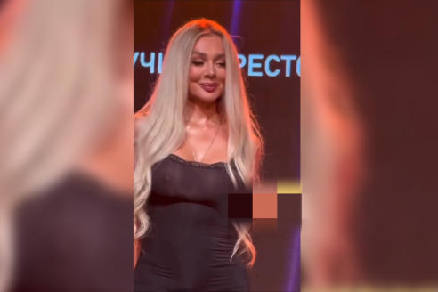 Седокова в платье-невидимке зажгла соцсети