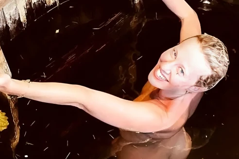 Пьяная вдрызг Собчак исполнила эротический танец голышом!