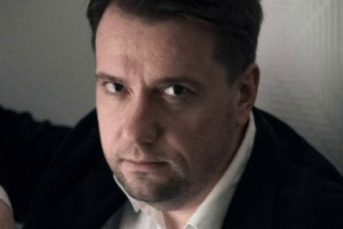 Разбился насмерть: умер знаменитый российский певец
