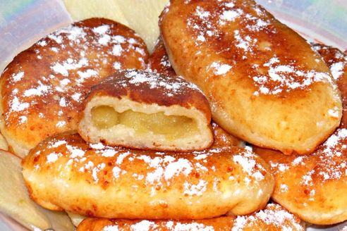 Пирожки с яблоками на сковороде