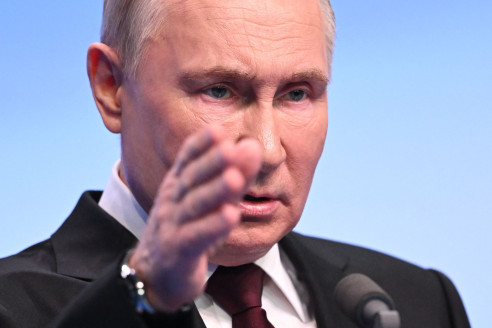 Путин утвердил новые правила оплаты ЖКХ: пенсионеров освободили от комиссий и части сборов