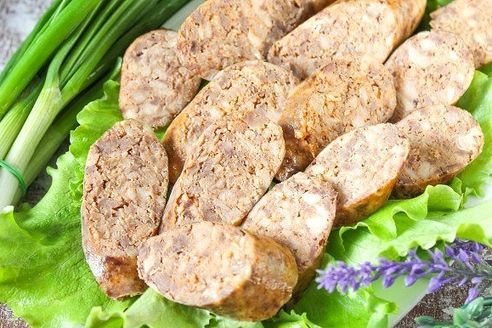 Натуральные домашние куриные колбаски