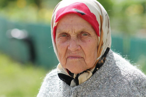 Что нельзя есть пожилым людям: список продуктов