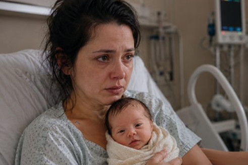 Когда мой ребёнок родился с синдромом Дауна, я подписала документы, чтобы оставить его в больнице. Но когда я уже собиралась уйти, за мной побежала медсестра и произнесла слова моего мужа, которые заставила меня замереть на месте.