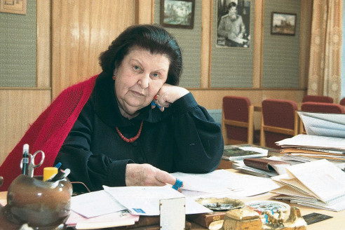 Нужны ли друзья после 50 лет: хороший ответ Натальи Бехтеревой