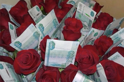 Кому из женщин реально придут деньги к 8 Марта: список регионов и условий